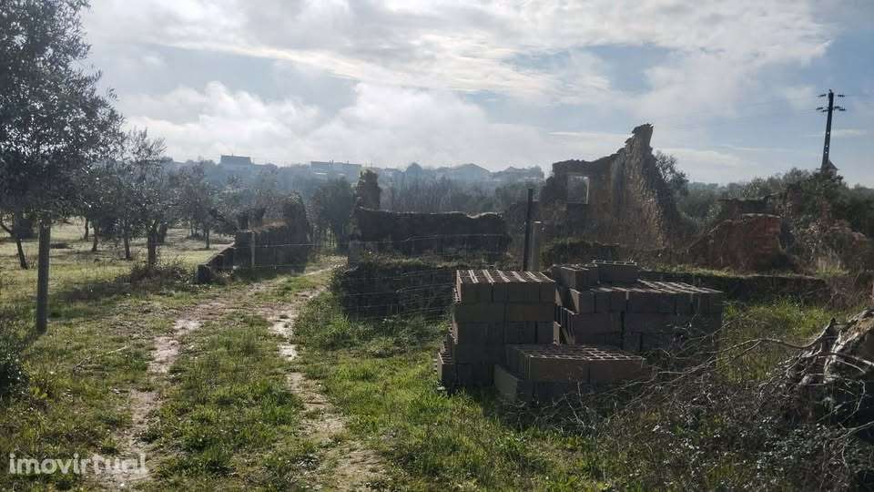 Terreno Urbano em Paialvo, Tomar - Grande imagem: 2/9