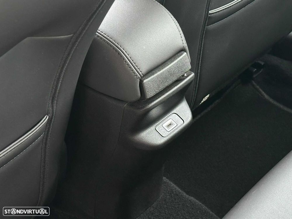 Jeep Avenger 1.2 GSE T3 Altitude - 25