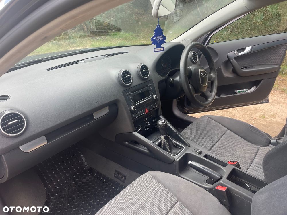 Audi A3 - 8
