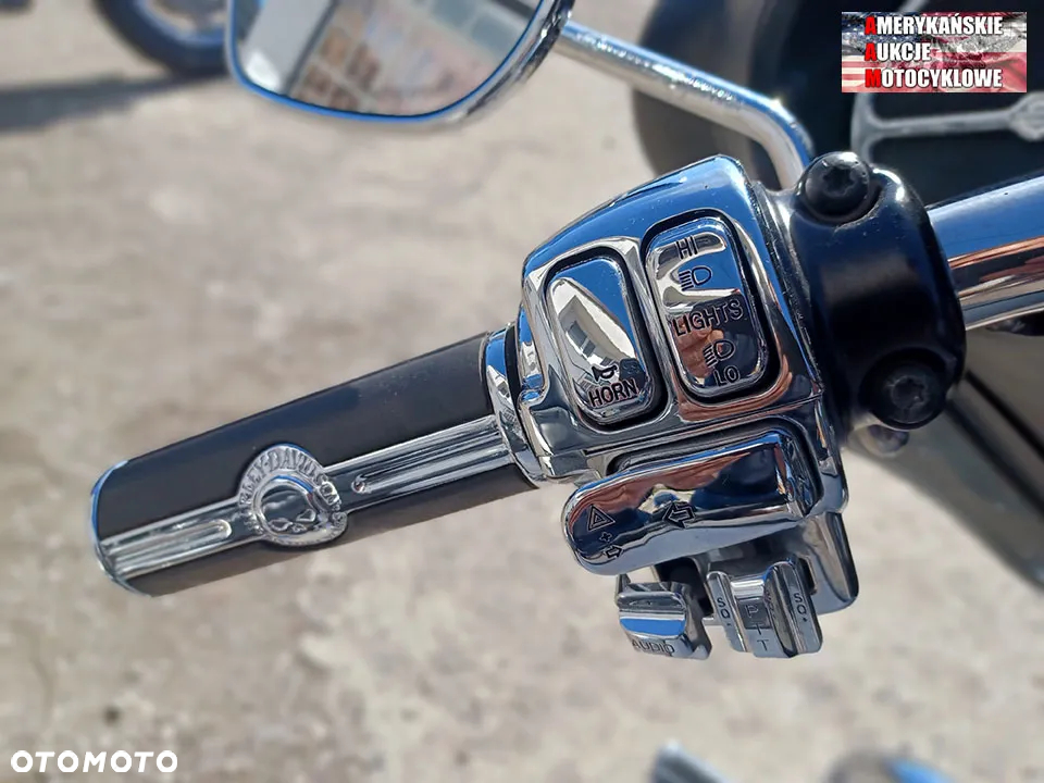 Harley-Davidson FLHTCU Ultra - 14