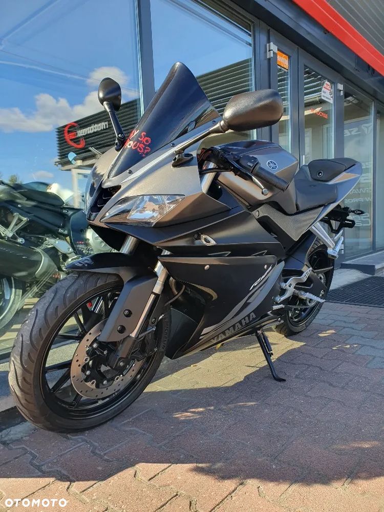Yamaha YZF - 2