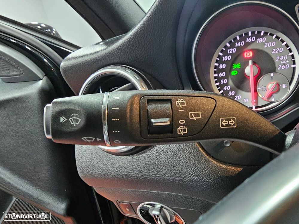 Mercedes-Benz GLA 200 - 18