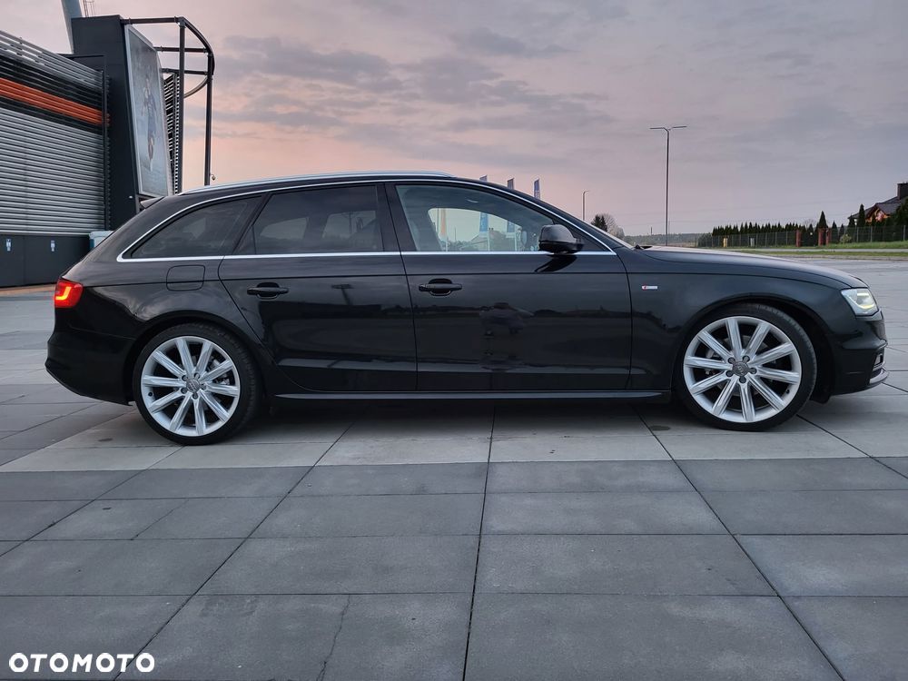 Audi A4 Avant 2.0 TDI DPF quattro S tronic S line Sportpaket - 7