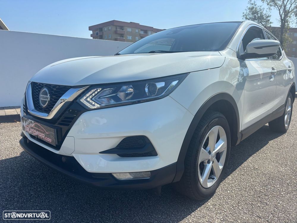 Nissan Qashqai 1.5 dCi N-Connecta - 27