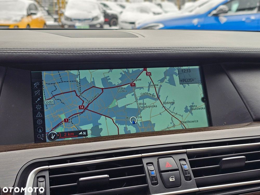 BMW Seria 7 - 33