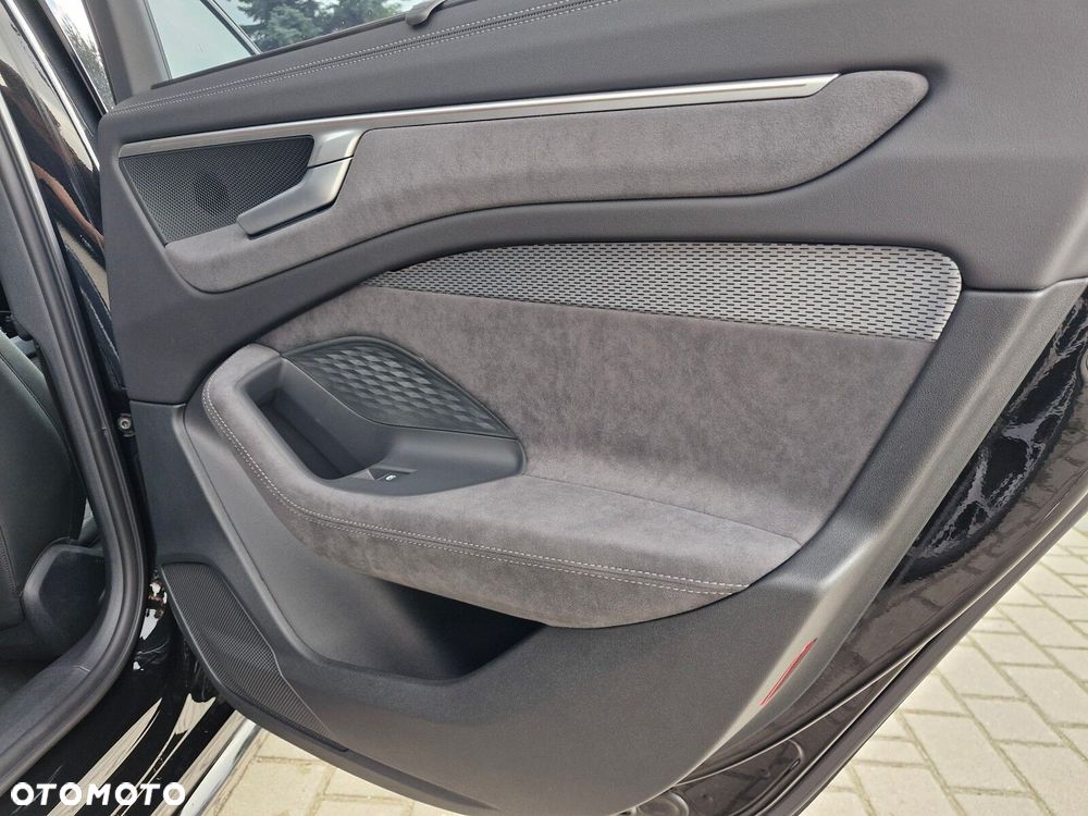 Audi A6 Avant TFSI mHEV 200 kW Quattro S tronic - 31