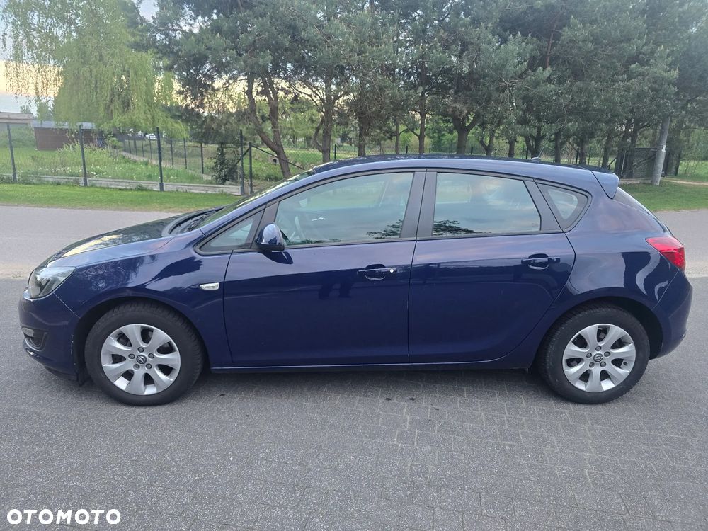 Opel Astra 1.7 CDTI Cosmo - 2