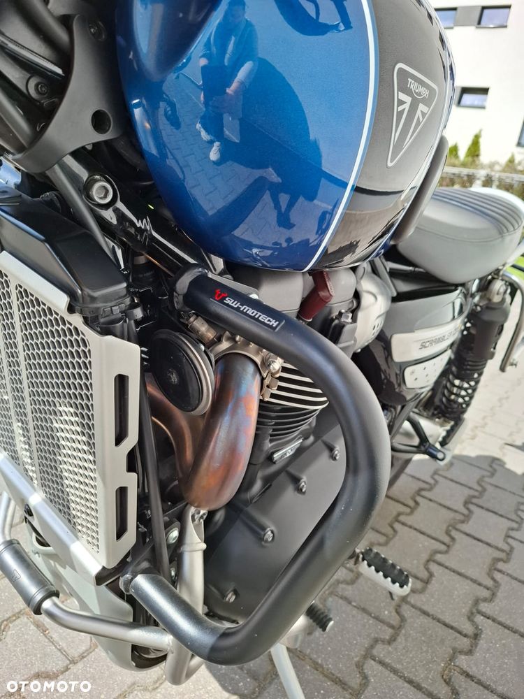 Triumph Scrambler - 15