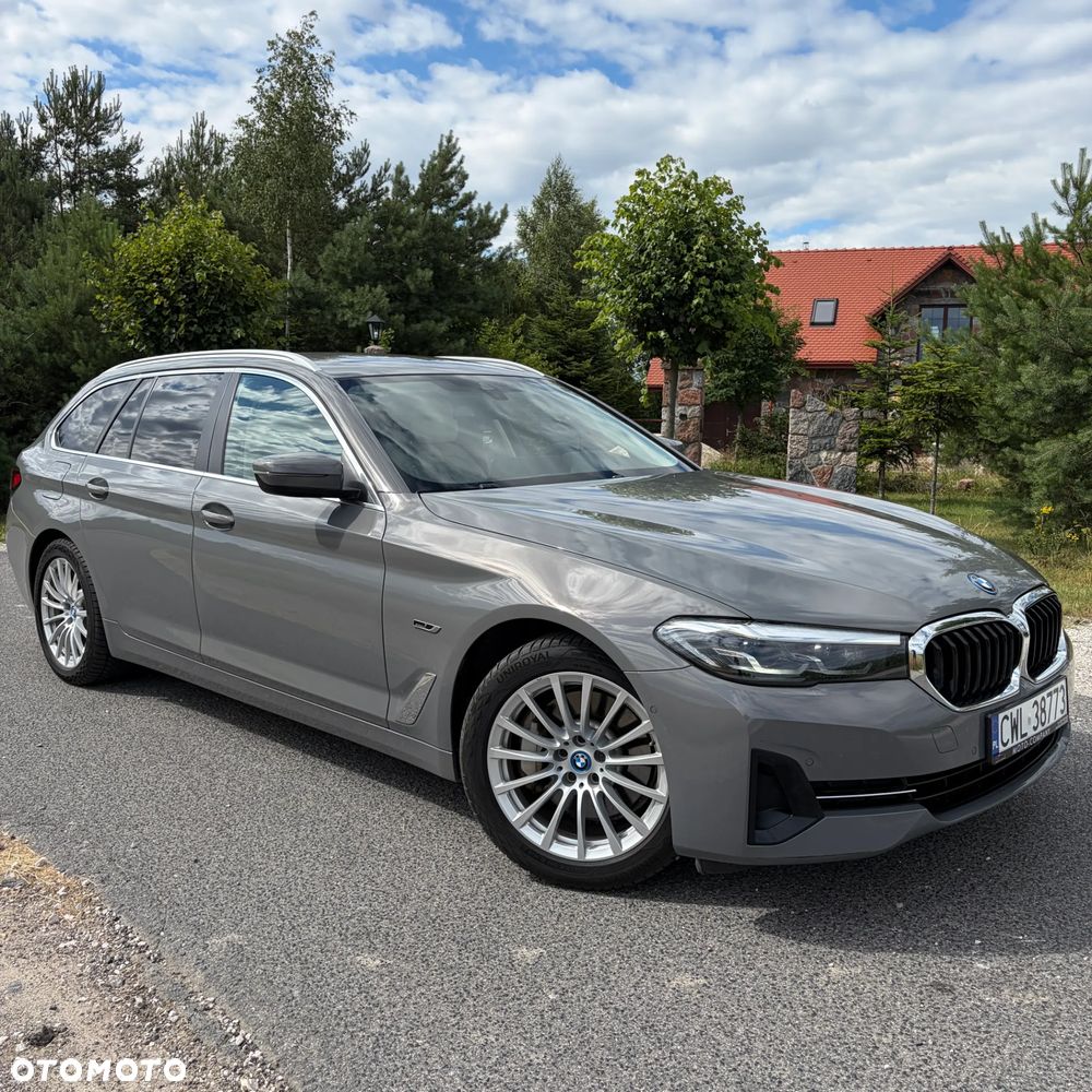 BMW Seria 5 520e Luxury Line - 21