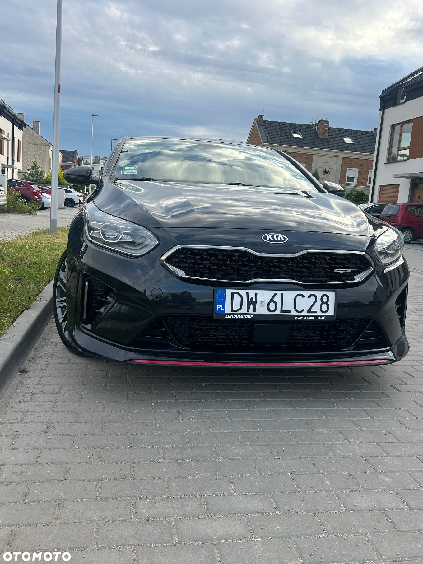 Kia ProCeed 1.6 T-GDI GT DCT - 25