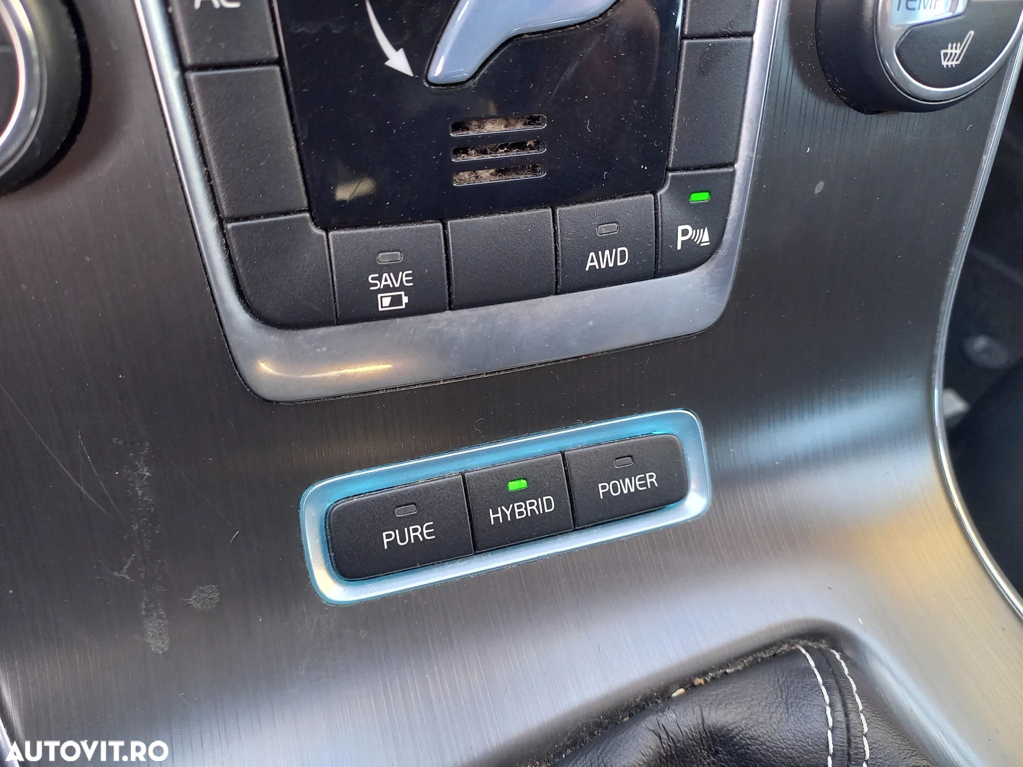 Volvo V60 D6 Plug-In-Hybrid AWD Geartronic Momentum - 22