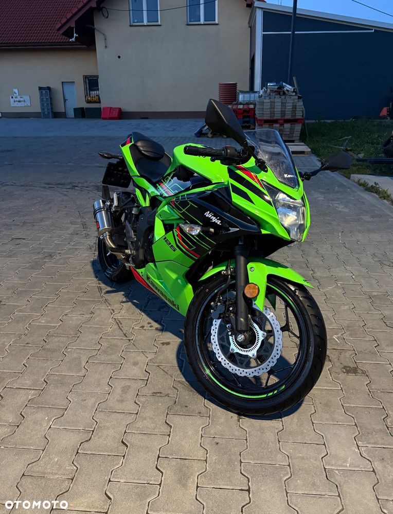 Kawasaki Ninja - 1
