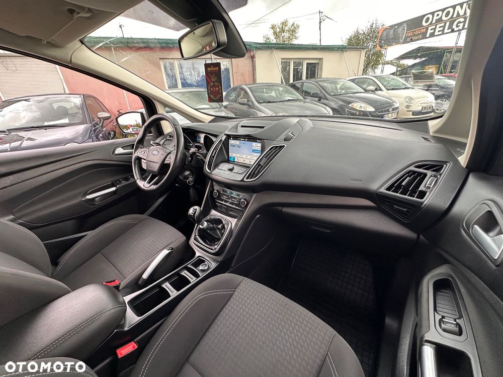 Ford C-MAX 1.5 TDCi Start-Stop-System Trend - 14