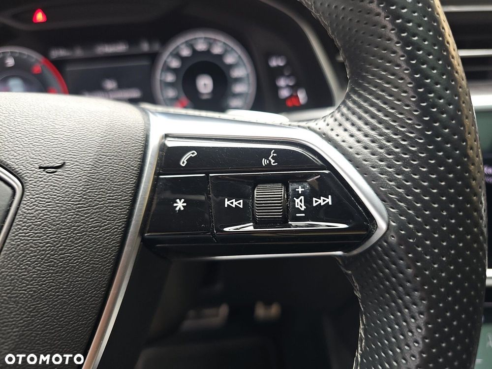Audi A6 Avant 50 TDI mHEV Quattro Sport Tiptronic - 15