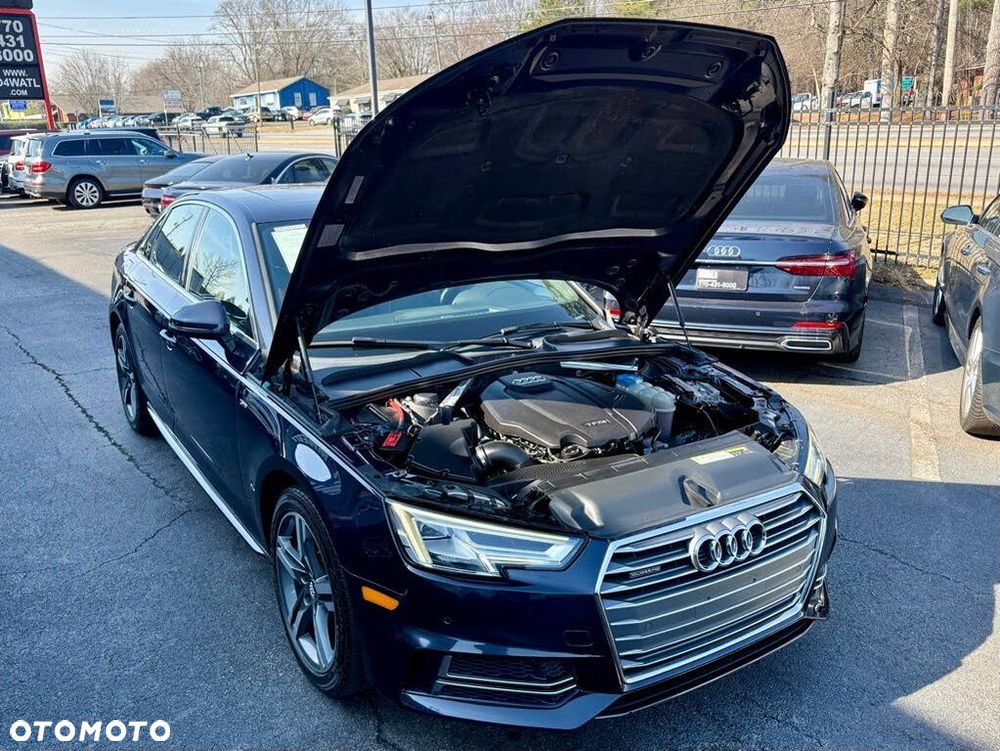 Audi A4 Limousine - 4
