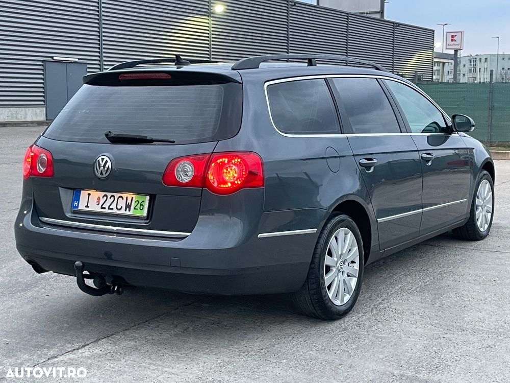 Volkswagen Passat 1.6 TDI DPF BlueMotion Technology Comfortline - 3