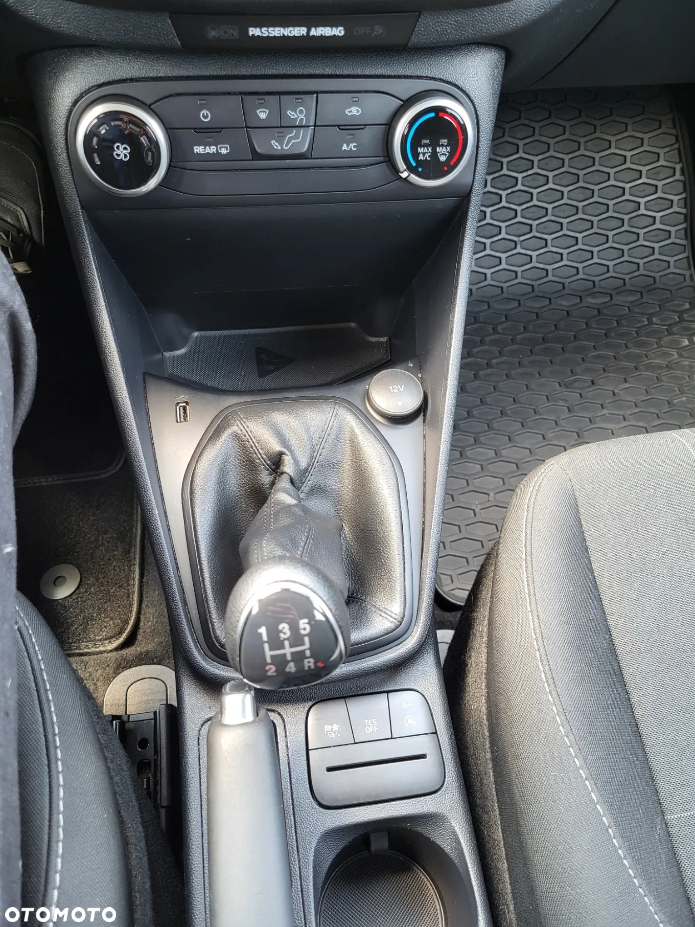 Ford Fiesta - 14