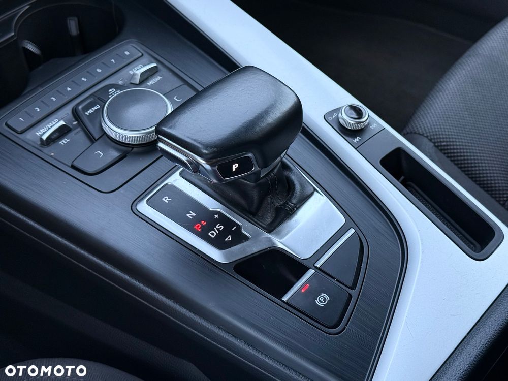 Audi A4 Avant - 14