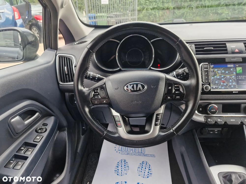 Kia Rio 1.2 L - 33
