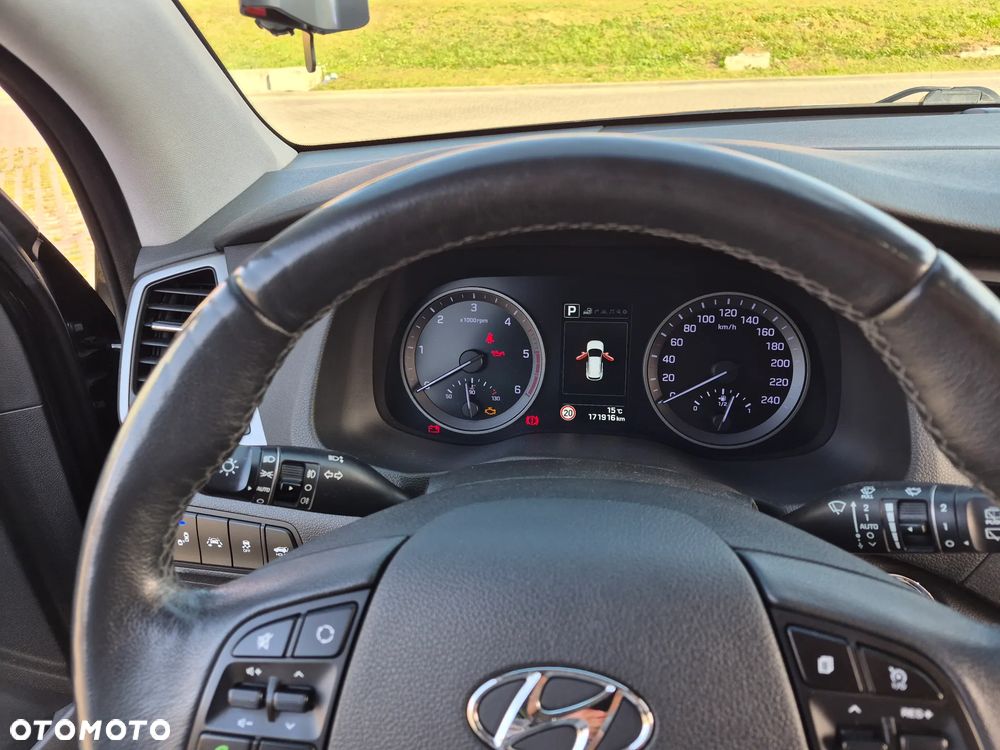 Hyundai Tucson 2.0 CRDI 4WD Automatik Premium - 15