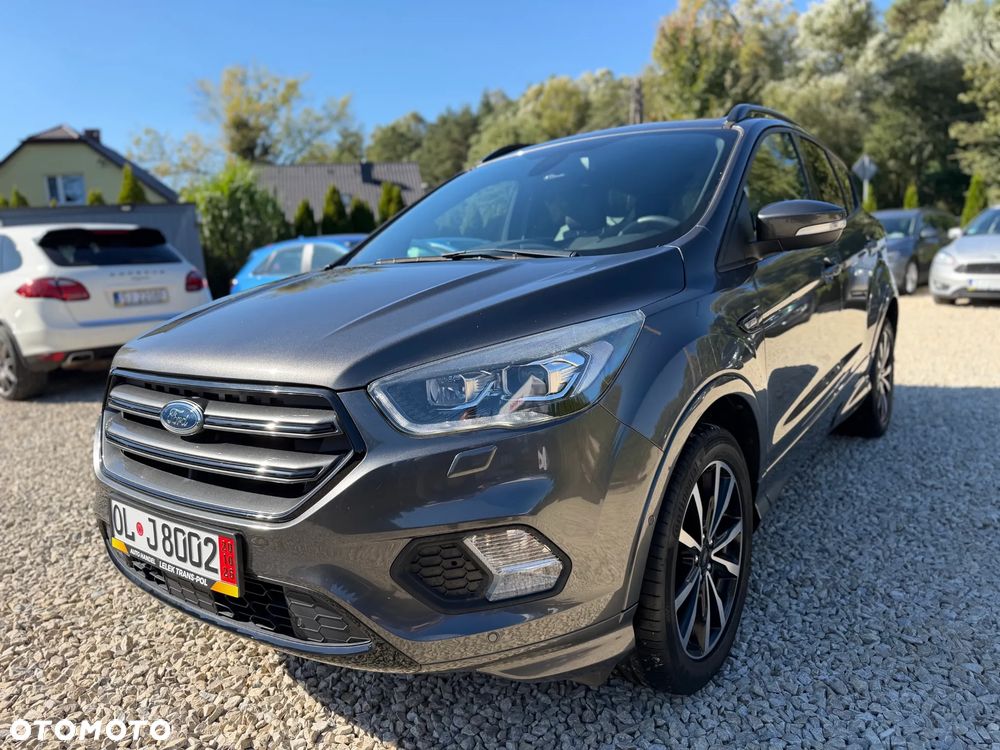 Ford Kuga 1.5 EcoBoost 2x4 ST-Line - 1