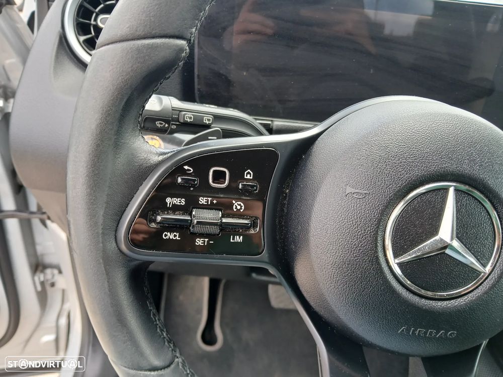 Mercedes-Benz GLA 250 e 8G-DCT - 20