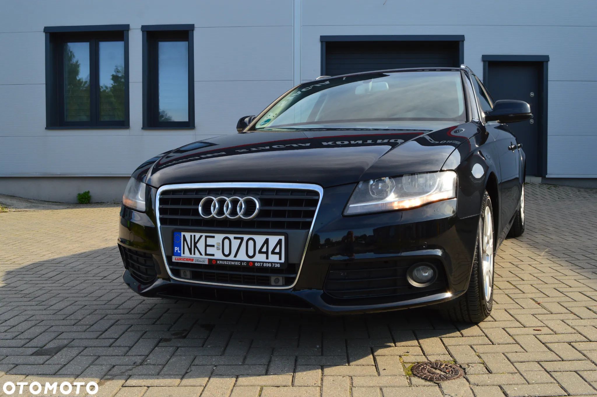 Audi A4 Avant 2.0 TDI DPF Attraction - 1