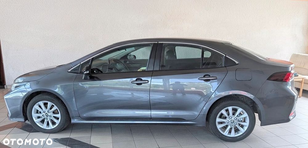 Toyota Corolla 1.8 Hybrid Comfort - 1