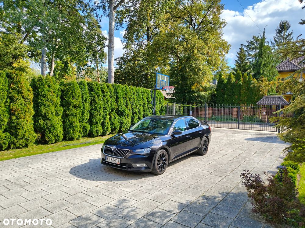 Skoda Superb 2.0 TDI Style DSG - 10