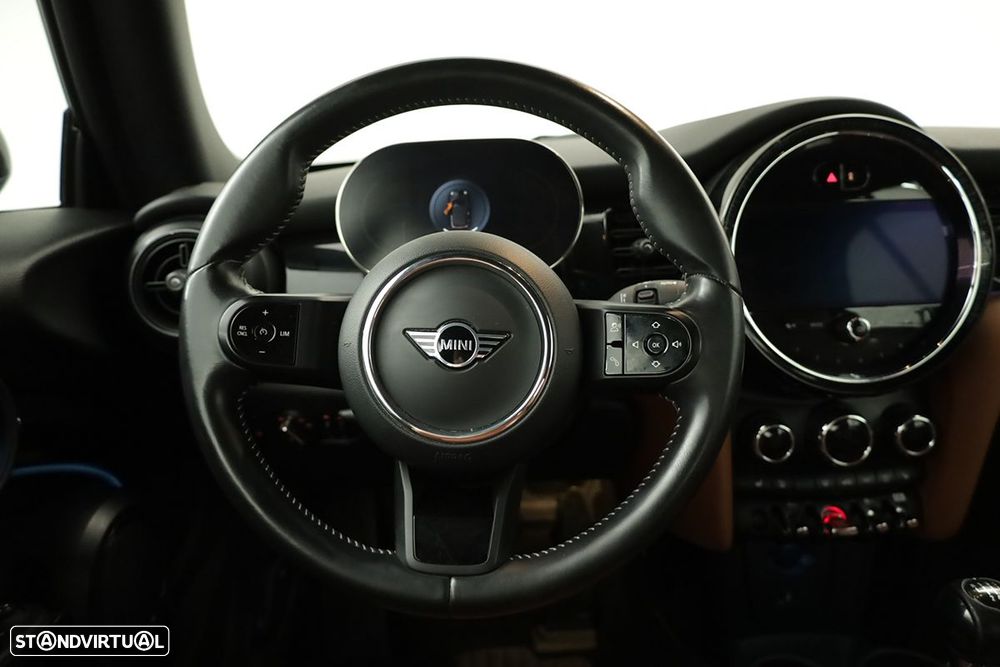 MINI Cabrio - 18