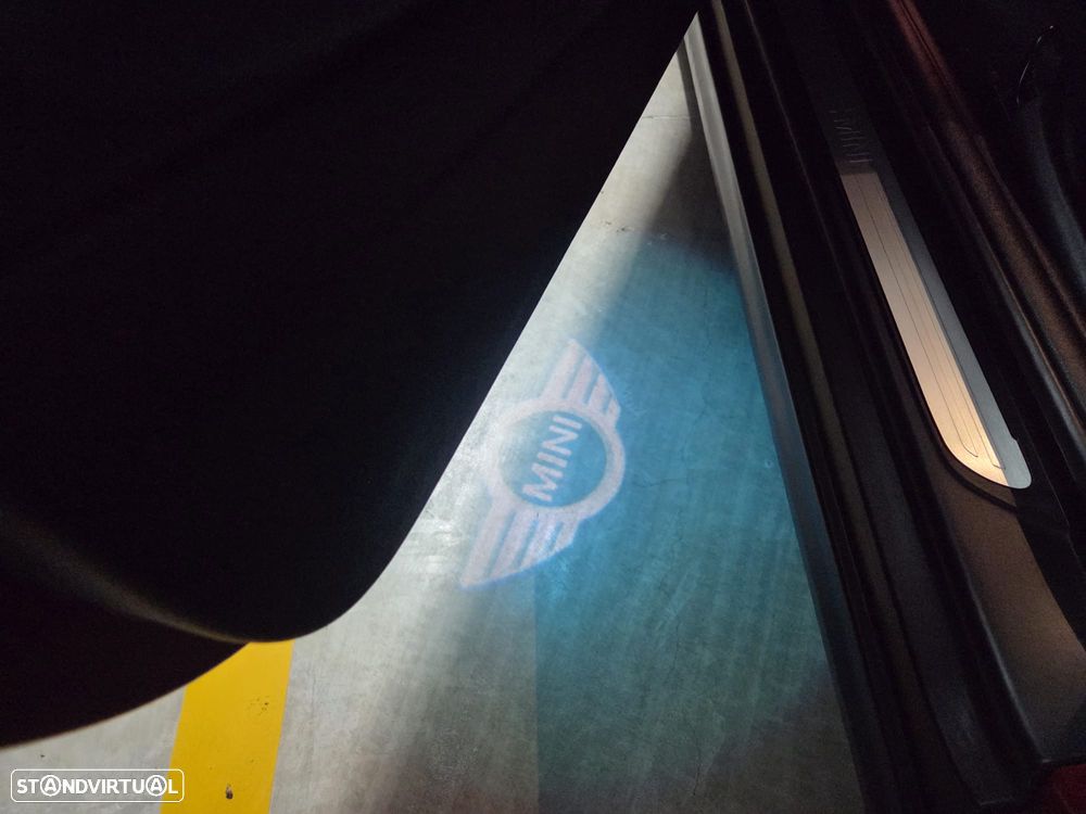 MINI 3 Portas Cooper D - 7