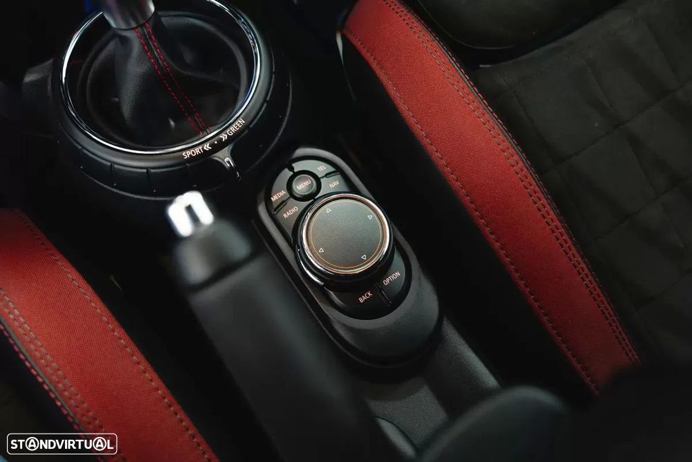 MINI 3 Portas John Cooper Works Auto Desportiva - 40