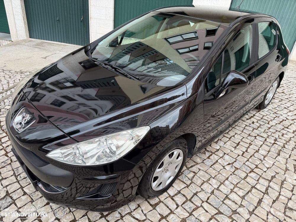 Peugeot 308 1.6 HDi Executive - 16