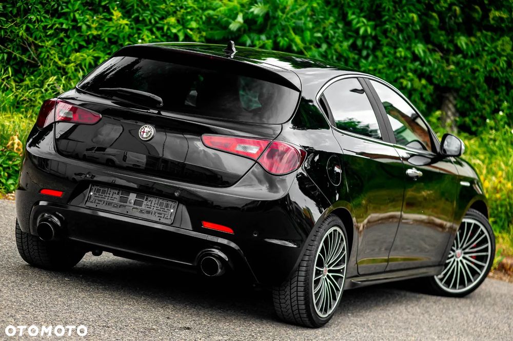 Alfa Romeo Giulietta 1.8 TBi 16V Quadrifoglio Verde - 12