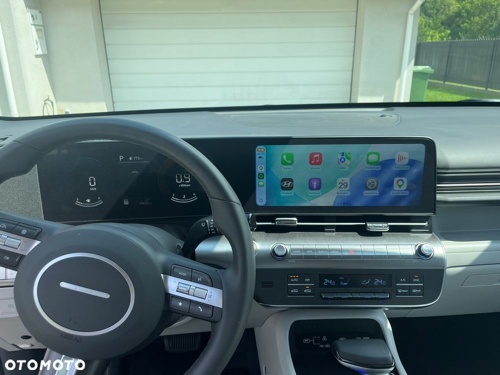 Hyundai Kona - 24