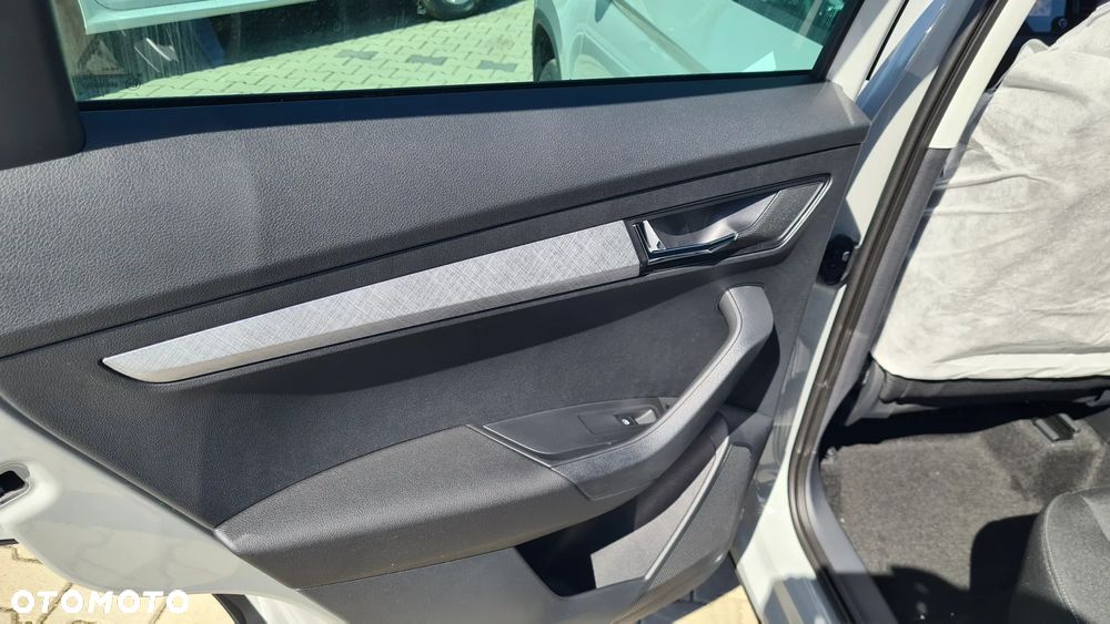 Skoda Karoq 1.5 TSI ACT Edition 130 DSG - 11