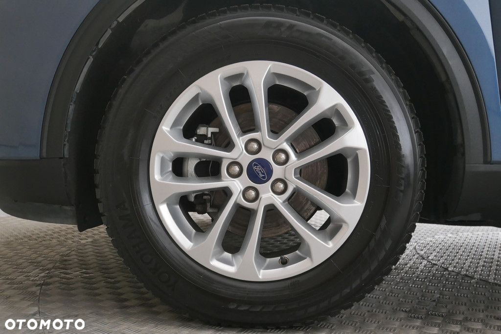 Ford Kuga - 14