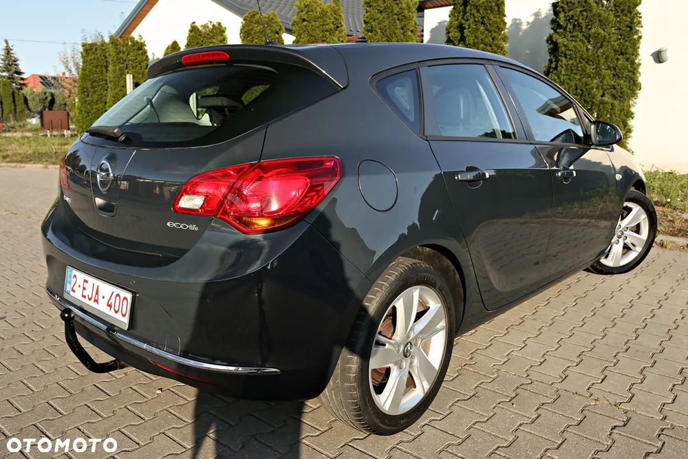 Opel Astra 1.7 CDTI DPF Cosmo - 23