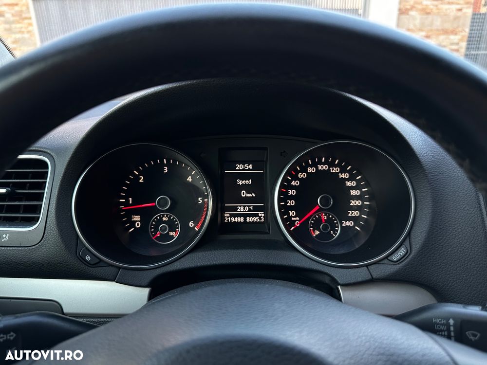 Volkswagen Golf 2.0 TDI DPF Highline - 7