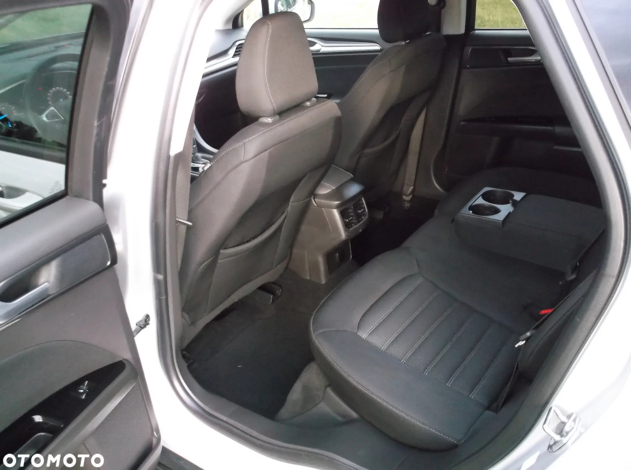 Ford Mondeo Turnier 1.5 EcoBoost Start-Stopp Autom Business Edition - 8