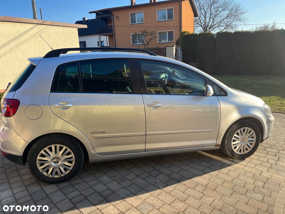 Volkswagen Golf Plus 1.9 TDI Trendline - 6