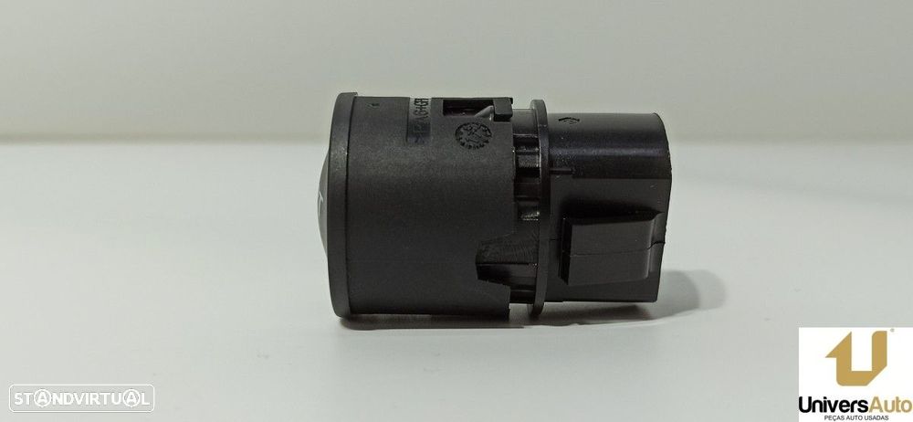 INSERIR INTERRUPTOR DE PARADA RENAULT MEGANE IV BERLINA 5P EXPERIENCE - 4
