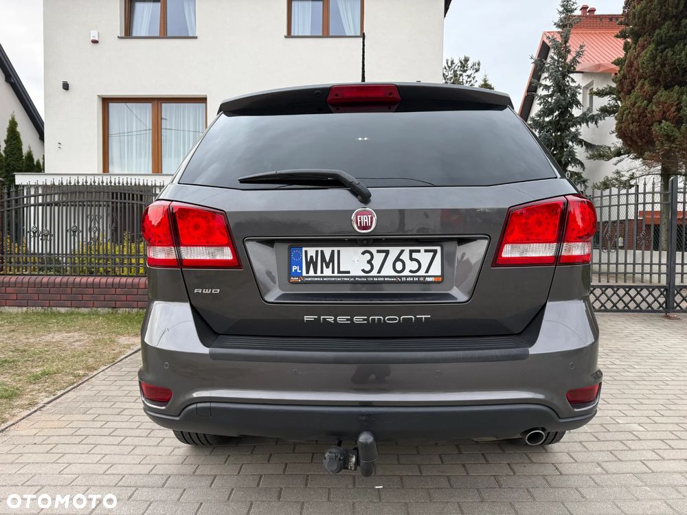 Fiat Freemont 2.0 Multijet 16V DPF Automatik Allrad Black Code - 15