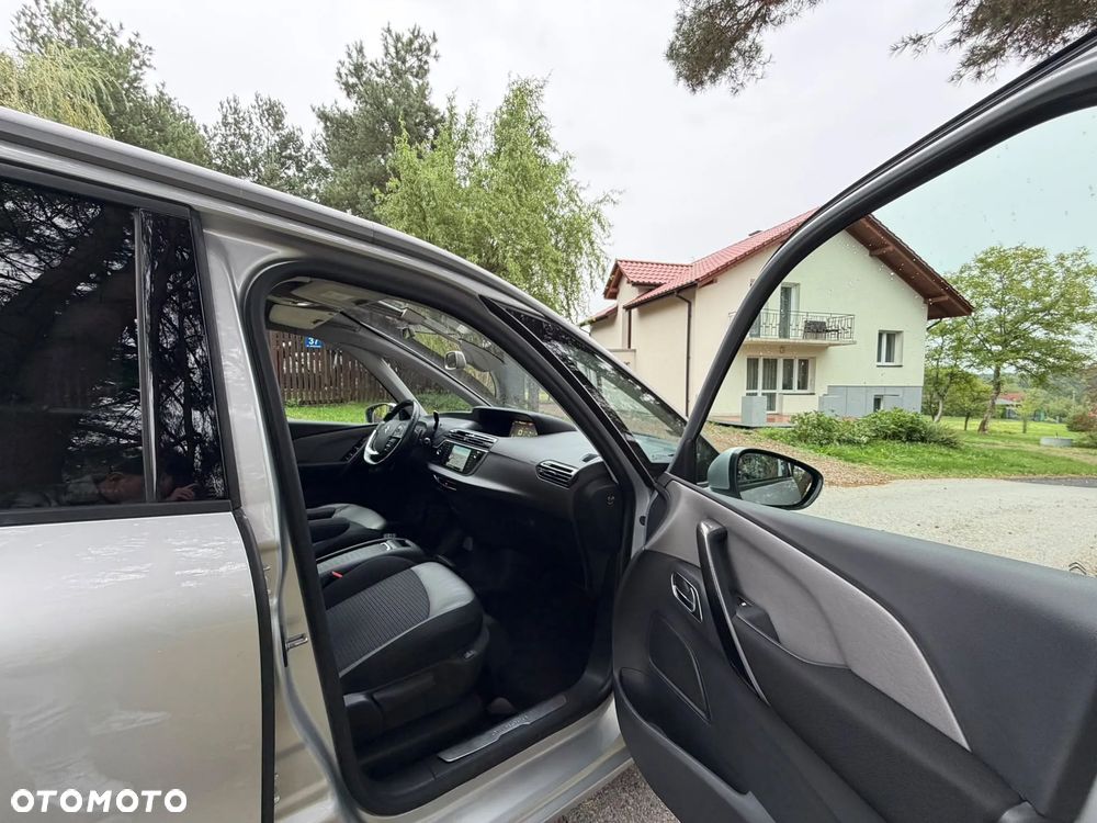 Citroën C4 Grand Picasso e-HDi 115 ETG6 Exclusive - 26