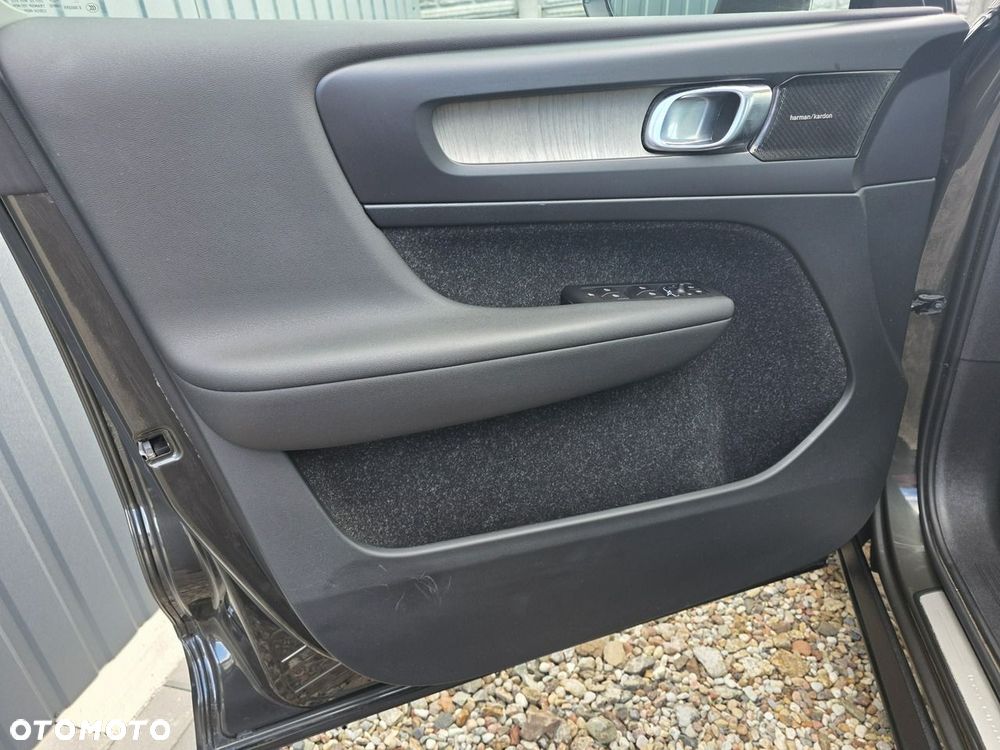 Volvo XC 40 D3 SCR Inscription - 37