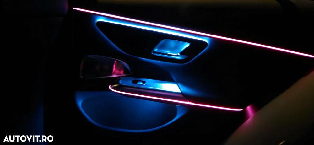 Mercedes-Benz E 220 d 4Matic 9G-TRONIC Edition AMG Line - 25