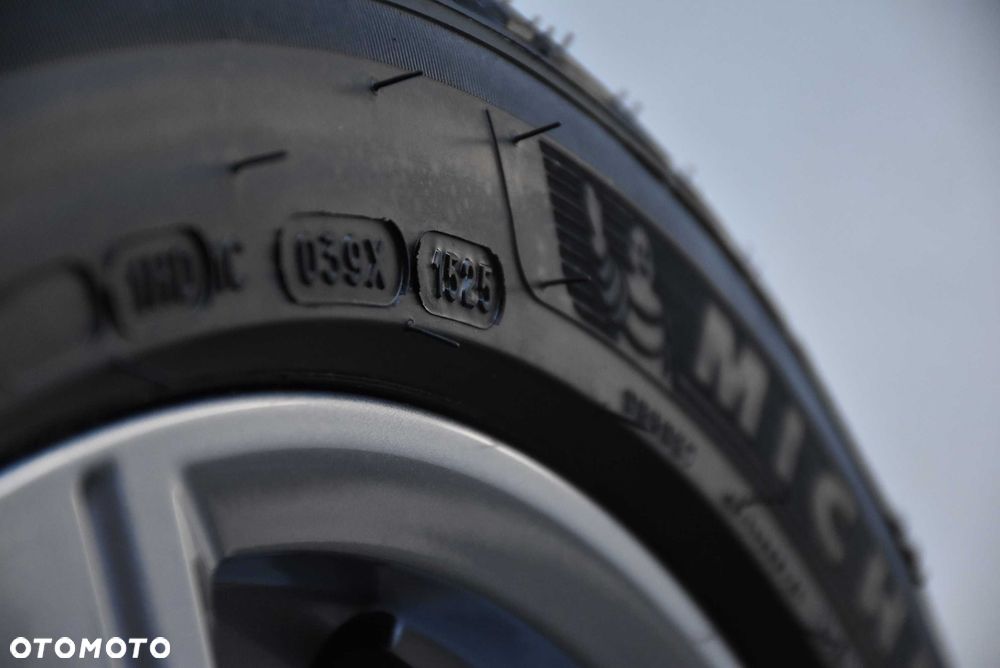 Nowe koła zimowe Audi A5 S5 B10 8B3 19" Nowy model Michelin 2025r - 6