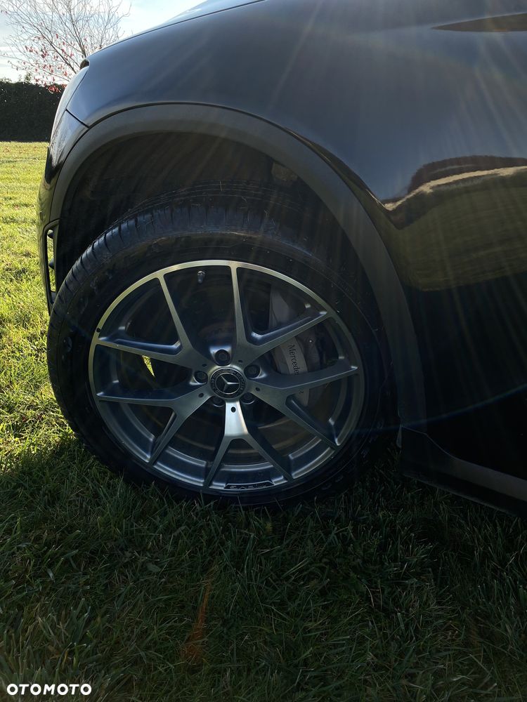 Mercedes-Benz GLC 300 4-Matic - 15