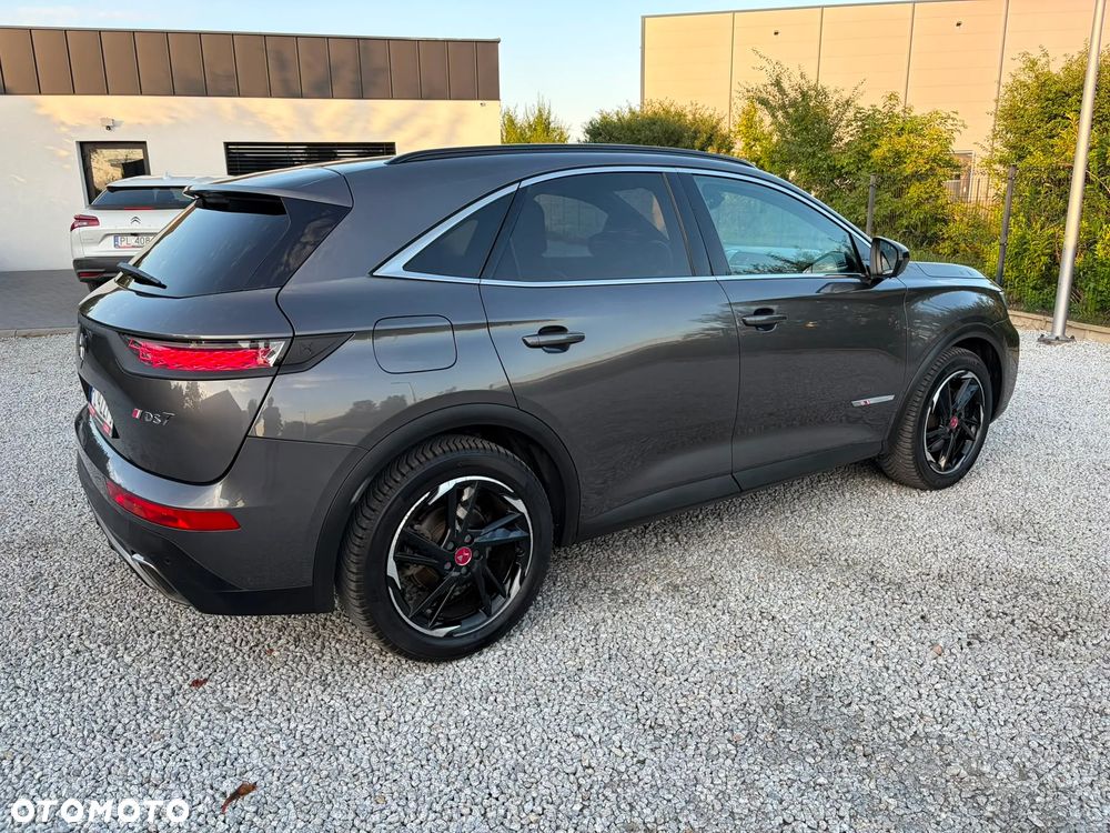 DS Automobiles DS 7 Crossback - 11
