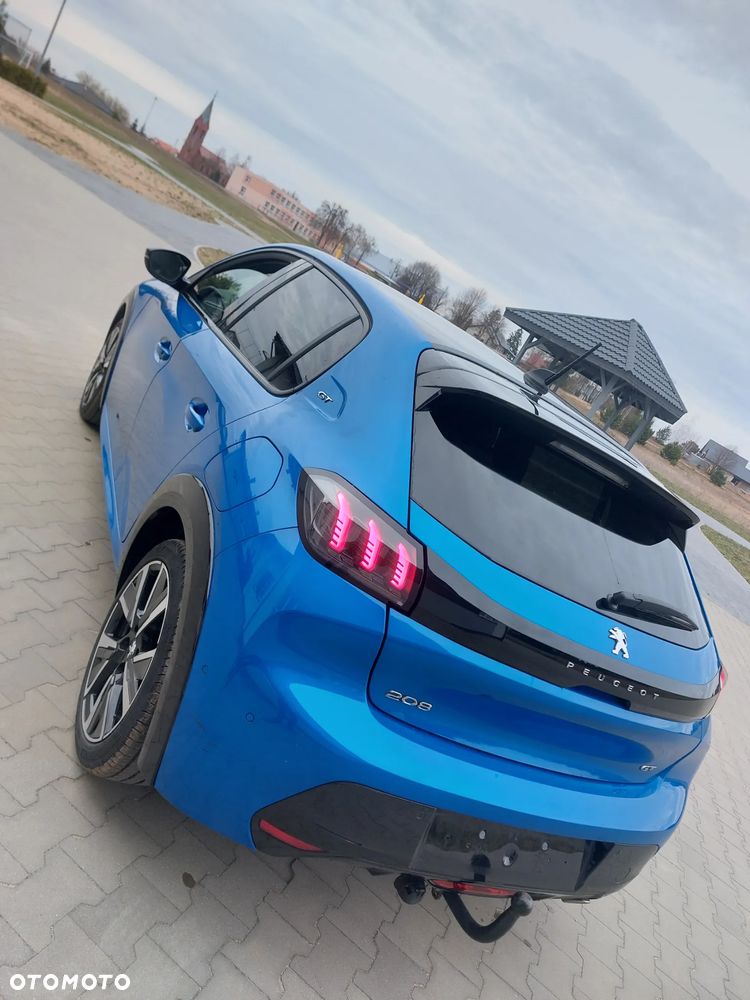 Peugeot 208 1.2 PureTech GT Pack S&S - 9